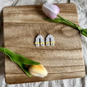 Daisy Arches
