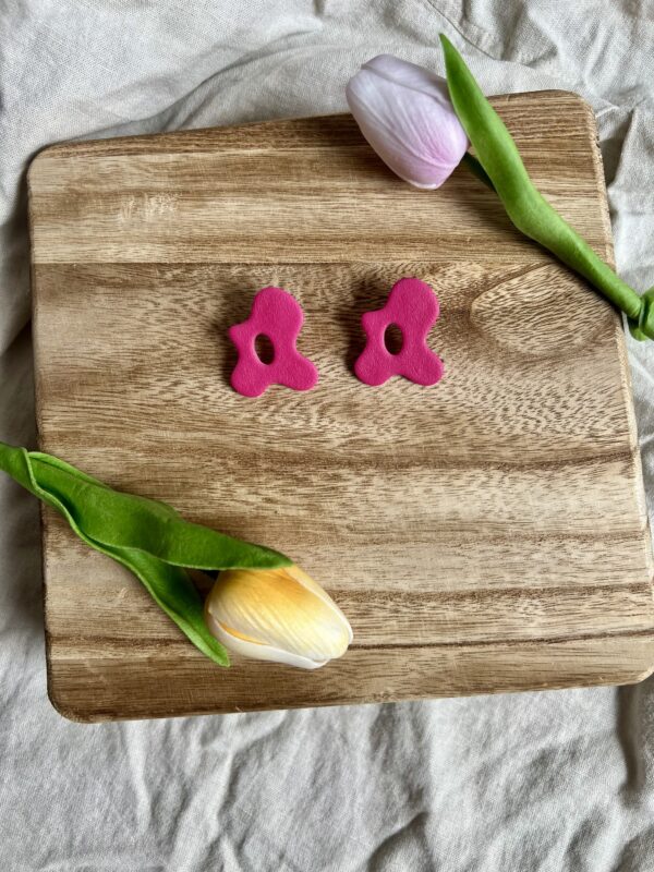 Abstract Studs