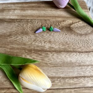 Carrot Studs