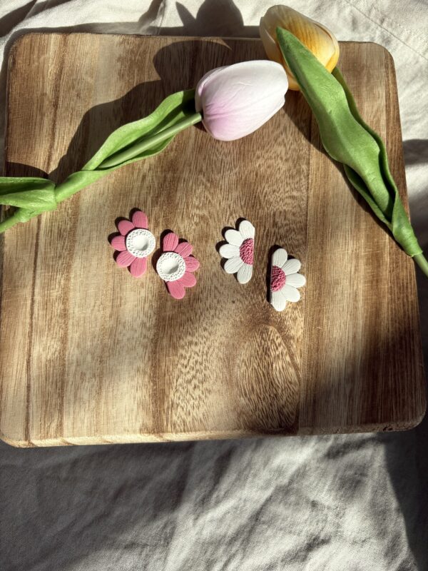 Spring Half Daisies